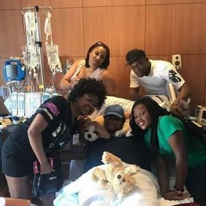 Meet your Posher, Sakara